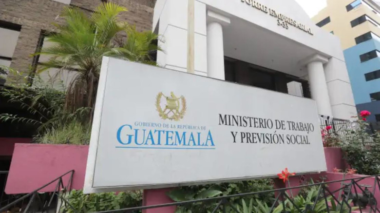 Información debe ser pública según analista