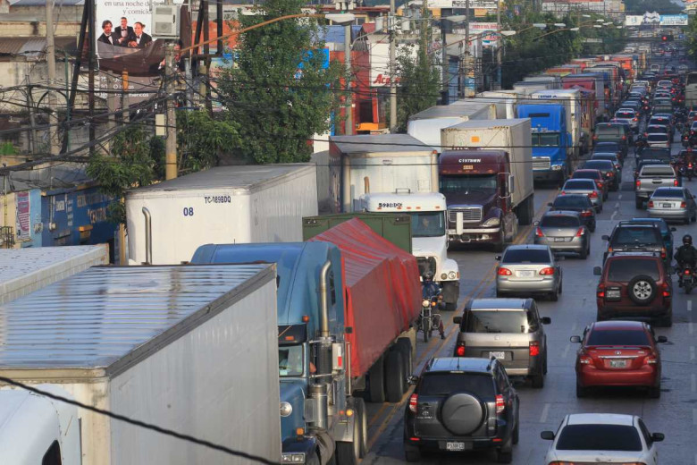 Montejo también recomendó utilizar las siguientes rutas alternas para evitar los bloqueos: