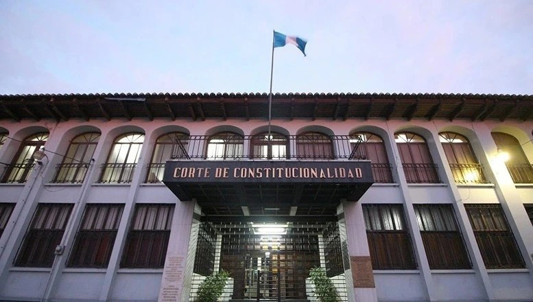 La puerta sigue abierta