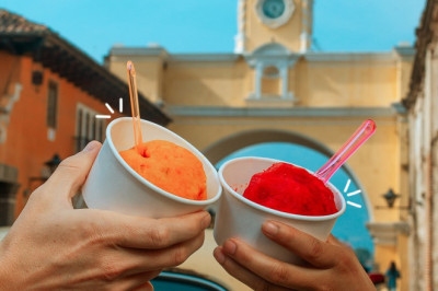 Disfruta una tarde en el viejo café