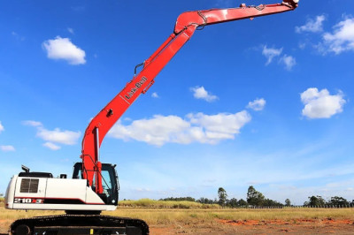 CONOCE LA EXCAVADORA LINK BELT 210X3E