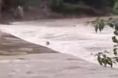 Trágico accidente: tres personas fallecen tras ser arrastradas por un río desbordado