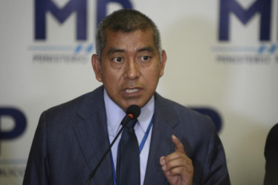 Rafael Curruchiche, jefe de la Feci, explora posibilidad de ser magistrado