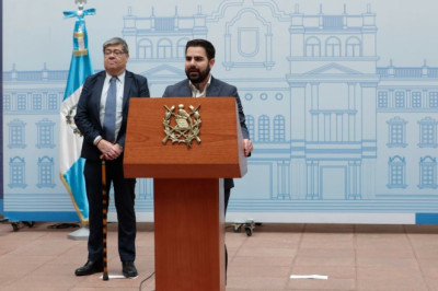 Gobierno Defiende Nuevos Nombramientos Frente a Críticas en Redes Sociales