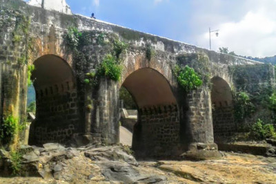 Leyenda del puente de los esclavos