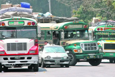 Investigación revela red de corrupción en la DGT para permisos de operación de transporte