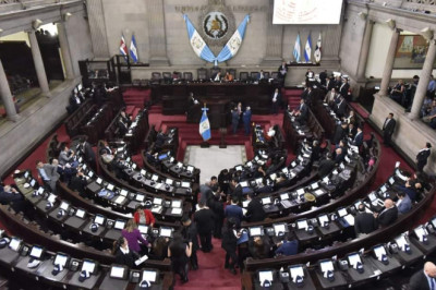 Congreso respalda Ley de Competencia