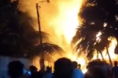Incendio destruye restaurante en playa de Champerico, Guatemala