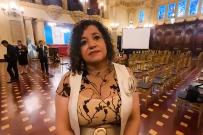 Gestión de Giammattei usó parte del presupuesto 2024 para gastos del 2023 en la SOSEP, revela secretaria