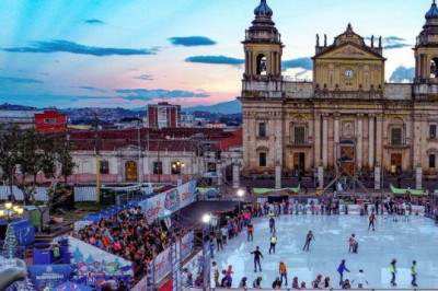 Gasto millonario en festejos navideños por instituciones estatales genera controversia