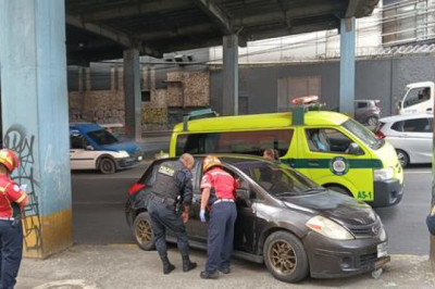 Asesinan a conductor en el tráfico de la zona 4 este viernes