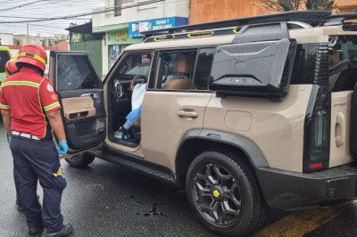 Colegio de Médicos exige justicia por asesinato del doctor José Sánchez