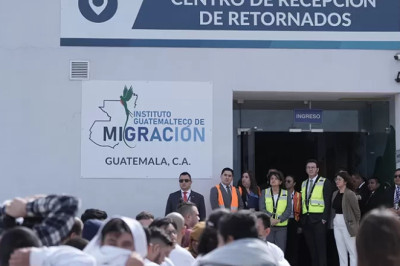 Deportado guatemalteco es capturado al llegar en vuelo de retornados