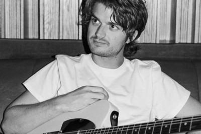 Djo (Joe Keery) lleva su tema End of Beginning al #1 global