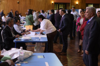 Sala ordena que solo abogados voten en elección de CC
