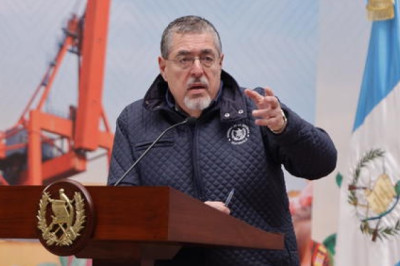 Gobierno aclara que no ha denunciado a exministro Jiménez