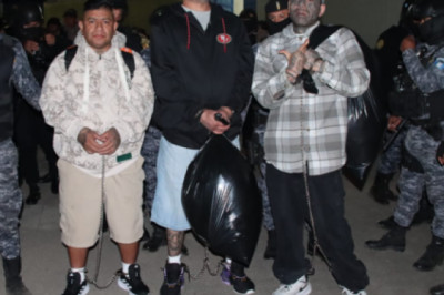 Encuentran arma y municiones en celda del hermano de “El Lobo”