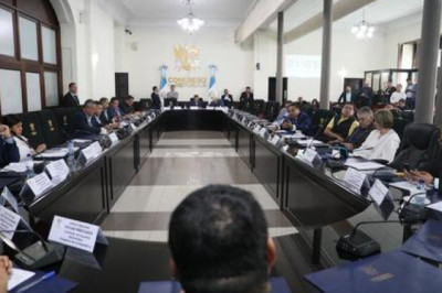 Congreso inicia elección de magistrados de la CC