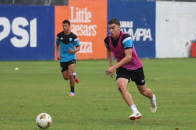 Legionarios de Guatemala jugarán amistosos ante República Checa y Ecuador en fecha FIFA