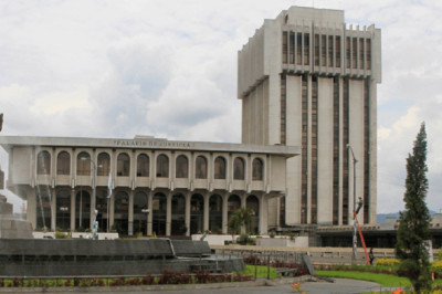 Corte Suprema gasta Q127 mil en abarrotes para Presidencia