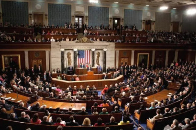 Senadores de Estados Unidos exigen reformas al ICE tras dos tiroteos mortales