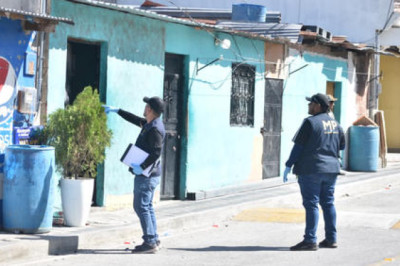 Comerciante asesinado al abrir la puerta de su vivienda en Zacapa