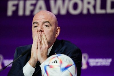 Cafú, Zanetti, Roberto Carlos y Cannavaro respaldan a Infantino en medio de la crisis de la FIFA