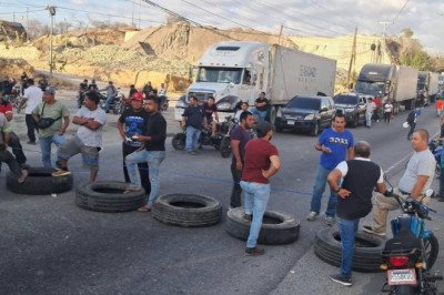 AmCham Guatemala pide al Ejecutivo y al Congreso buscar soluciones ante bloqueos