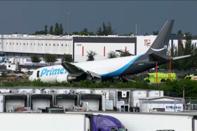 Avión de carga de Amazon se sale de la pista en Miami y deja al menos cinco fallecidos