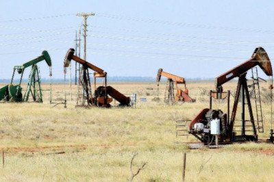 Petróleo de Texas supera los US$100 por barril y alcanza su nivel más alto desde mayo