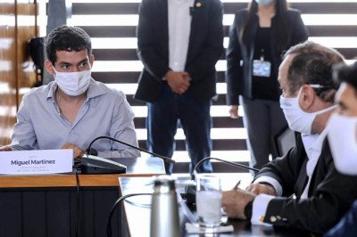 La carretera de Q91.7 millones que conecta con la finca vinculada a Giammattei, en el radar de los allanamientos contra el entorno de Miguel Martínez