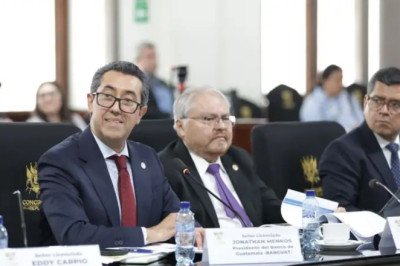 Jonathan Menkos acumula tres denuncias ante el MP tras controversia por su nombramiento en el Banguat